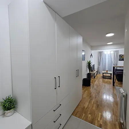 The Wazaari דירה *