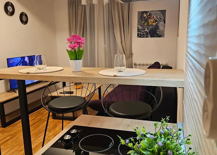 The Wazaari Appartement Skopje